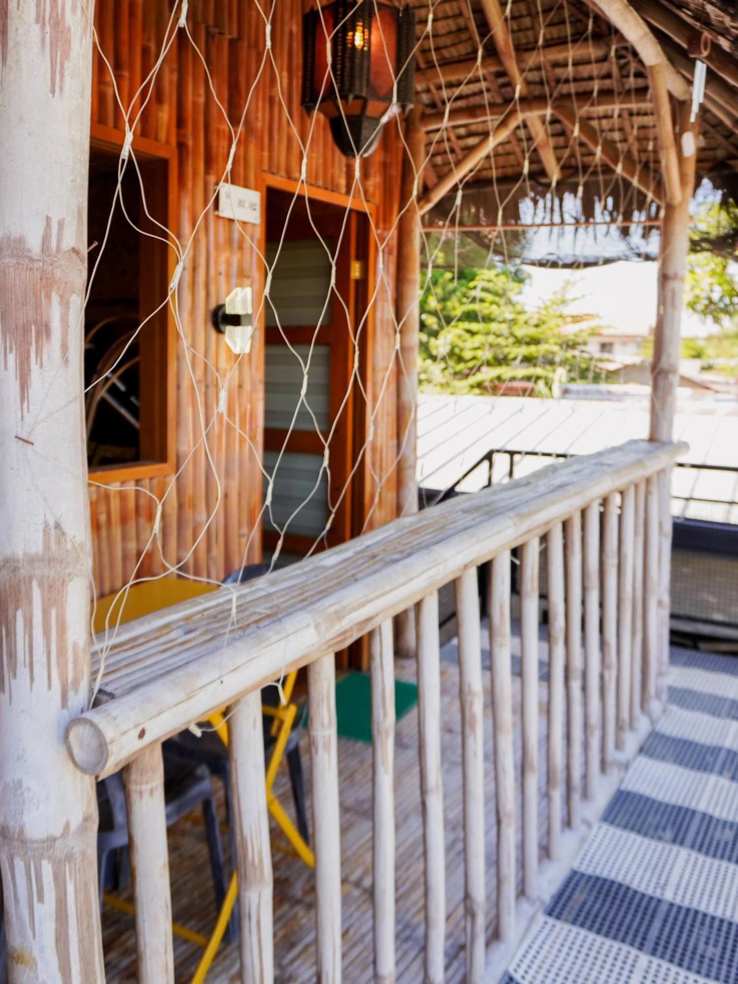 Urban Oasis Resort, Tarlac Zewnętrze zdjęcie