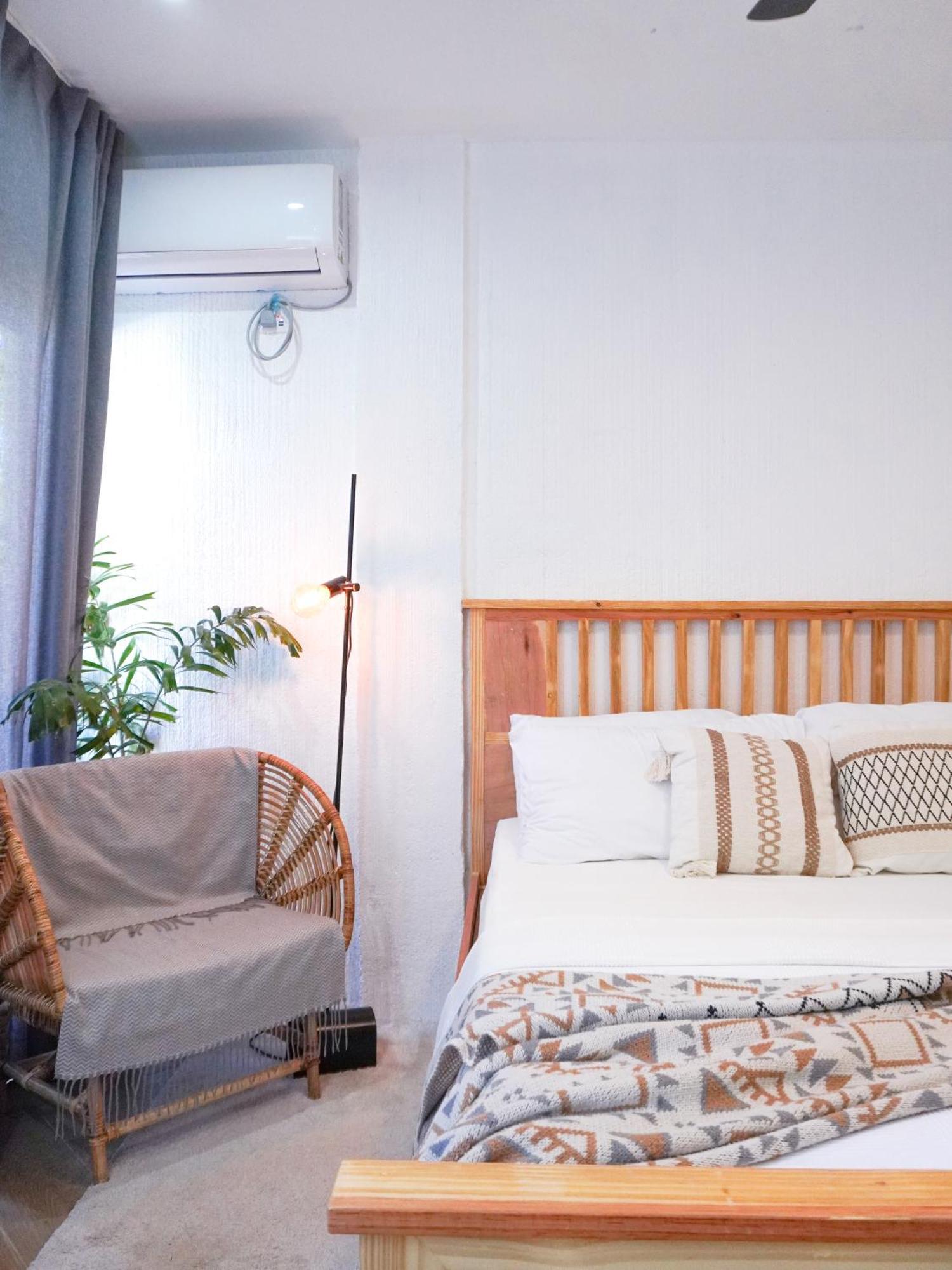 Urban Oasis Resort, Tarlac Zewnętrze zdjęcie