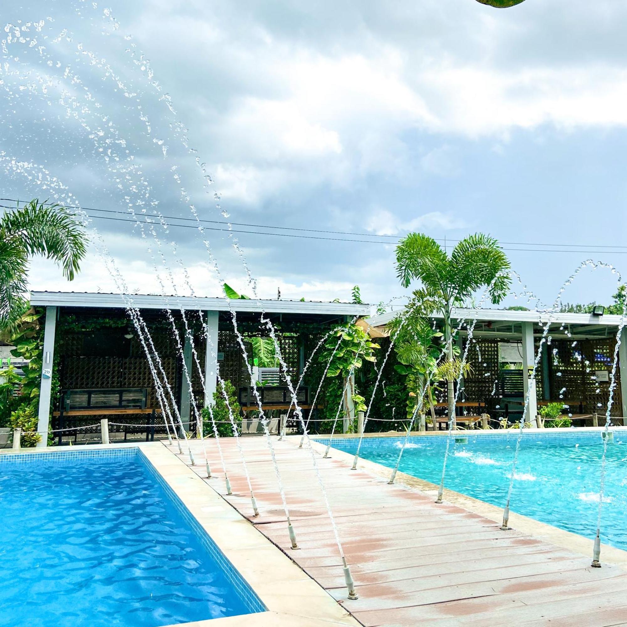 Urban Oasis Resort, Tarlac Zewnętrze zdjęcie